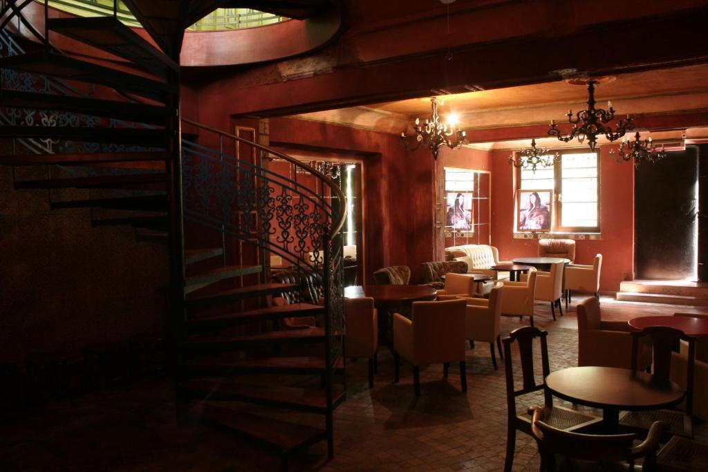 桑多梅日Rynek 16公寓式酒店 外观 照片